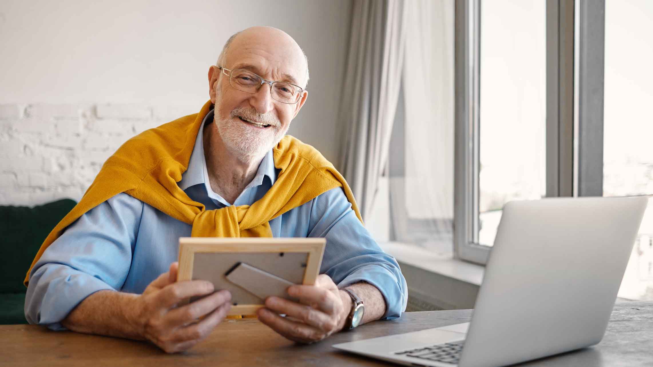 گجت های کاربردی برای سالمندان